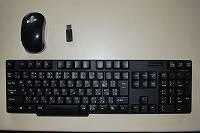 ワイヤレスキーボード＋ワイヤレスマウスのセット【SANWA SUPPLY SKB-WL12SET】　地デジテレビに設置したPCを操作するために中腰になることがいやだという方や、机間巡視しながらプレゼンしたいという方が購入されているようです。