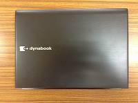 【東芝 dynabook R732】